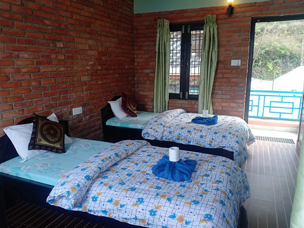 Little Pilgrim Lodge Pokhara Exterior foto